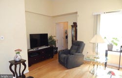 128 RUNNER ST, JENKINTOWN, PA 19046