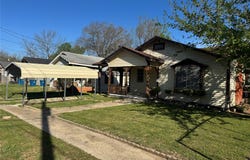 809 E Palestine Street, Mexia, TX 76667