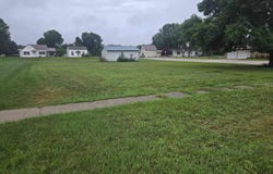 300 Hardy St, Akron, IA 51001