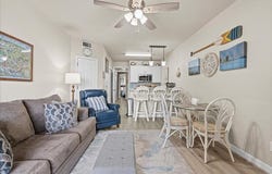 1217 Graves Harbor Trl, Huddleston, VA 24104