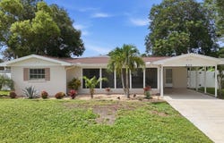 630 E SEMINOLE Drive, VENICE, FL 34293