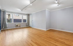 912 Hinman Avenue, Evanston, IL 60202