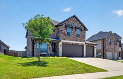 39 S Highland Drive, Sanger, TX 76266