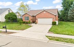 2490 Meadowpoint Drive, Troy, OH 45373