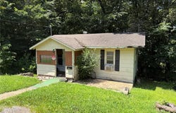 1049 Cole Avenue, Poplar Bluff, MO 63901