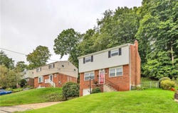 1114 Mcknight Dr, Bethel Park, PA 15102