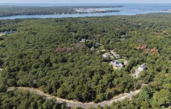 11 Sages Way, Oak Bluffs, MA 02557