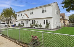 75 Harding Place, Freeport, NY 11520