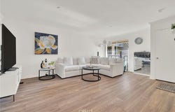 300 E Chestnut, Santa Ana, CA 92701