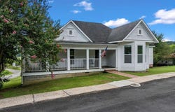 105 STEVENS St, Cordova, AL 35550