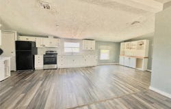 1165 Grubbs, TX 77474