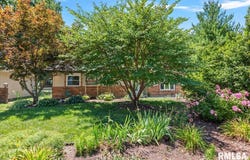 644 MAGNOLIA Drive, Chatham, IL 62629
