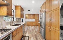 3654 4th Avenue, La Crescenta, CA 91214