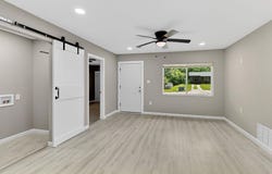 158 E Morris St, Lone Star, TX 75668