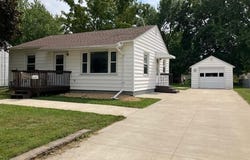 614 9th Avenue SE, Waseca, MN 56093