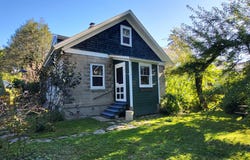 9 Middlesex Road, East Greenbush, NY 12061