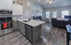 123 Navarro Crossing, Seguin, TX 78155