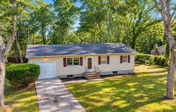 50 Fanning Boulevard, Riverhead, NY 11901