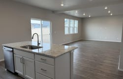 4563 E Rare Fox Ave, Post Falls, ID 83854