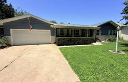 2049 S Brighton Drive, Springfield, MO 65804