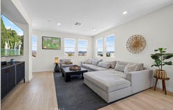 27105 Valley Oak, Valencia, CA 91381