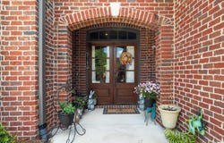 211 KENNISTON DALE, PELHAM, AL 35124