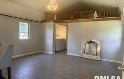 301 3RD Street, Manchester, IL 62663