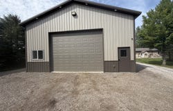 472 River Dr, Fredonia, WI 53021