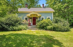 364 Abbott Run Valley Road, Cumberland, RI 02864