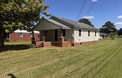 107 S Mccaskey Road, Williamston, NC 27892