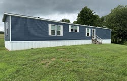 1022 Tom Cat Trail, London, KY 40741
