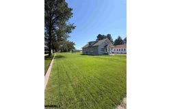 366 BATES BLVD, Lodgepole, NE 69149