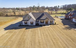 74 Hayneshaven Drive, Jackson, TN 38301