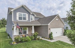 130 Blue Lace Drive, Whiteland, IN 46184