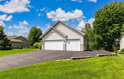 15060 Greene Avenue N, Hugo, MN 55038