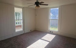 1105 5th Street E, Vinton, IA 52349