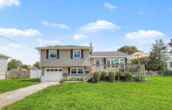 141 Bala Dr, Somers Point, NJ 08244