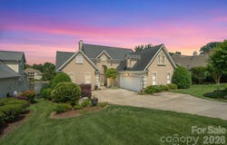 17825 Spinnakers Reach Drive, Cornelius, NC 28031