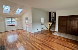 1450 Sturbridge Court, Hoffman Estates, IL 60192