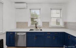 309 S 2nd Avenue S, Highland Park, NJ 08904
