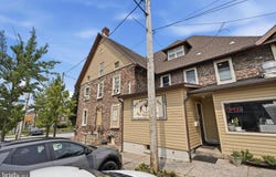 101 E BROAD Street, SOUDERTON, PA 18964