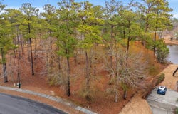 716 McDuffie Dr., Myrtle Beach, SC 29588