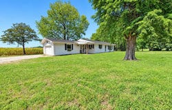 422 N Plank Road, Boonville, IN 47601