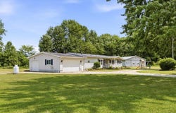 6940 Perry Road, Yale, MI 48097