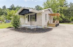 5390 Highway 191, Campton, KY 41301