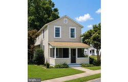 301 BANCROFT Avenue, COLONIAL BEACH, VA 22443