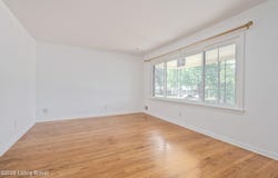 505 Westwood Dr, Louisville, KY 40243