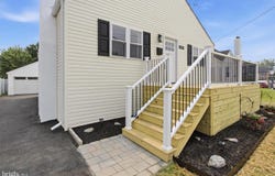 314 SWARTHMORE AVE, FOLSOM, PA 19033
