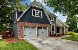 4401 NE Hoit Drive, Lee's Summit, MO 64064