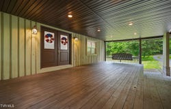 2425 Seminary Church Loop, Big Stone Gap, VA 24219